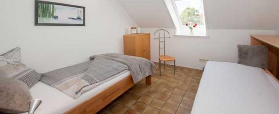 Am Wiesenhof Ferienwohnung Wiesenblick Ferienzimmer 1