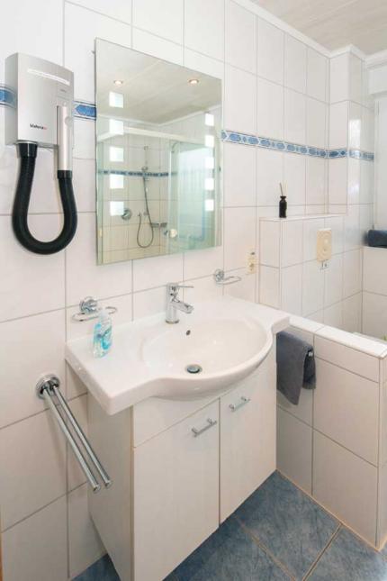 Ferienhaus Storch Badezimmer Erdgeschoss